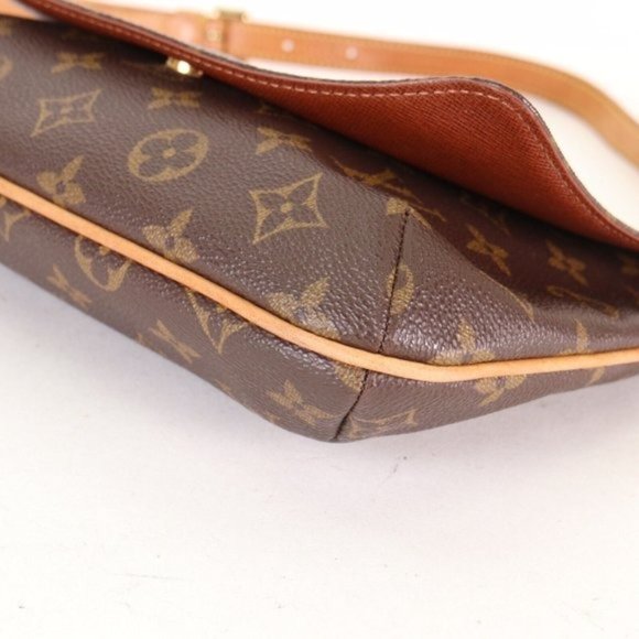Musette Tango Monogram canvas Shoulder Bag - Picture 7 of 10